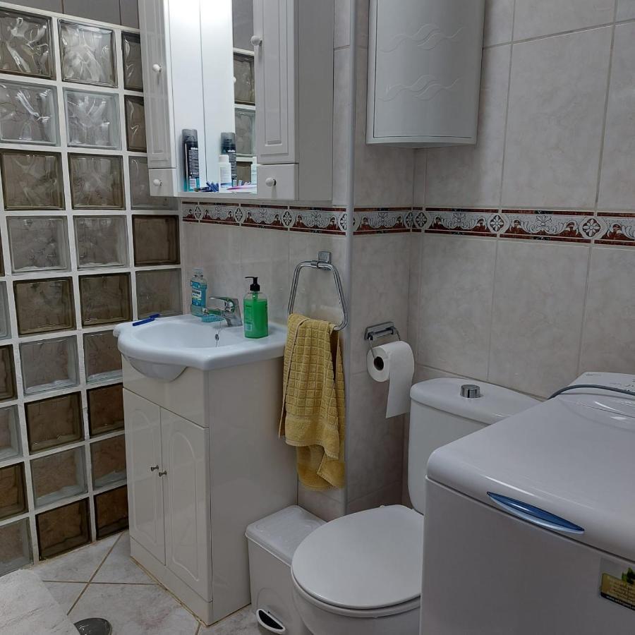Victoria Court 2, Los Cristianos Guincho  Exterior photo